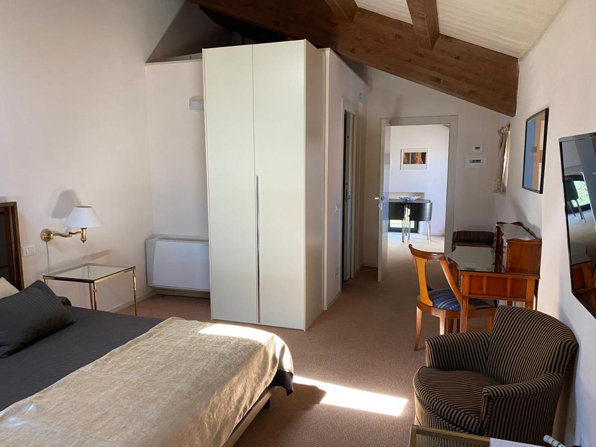 Miramare Apartments&Suites La Spezia Bagian luar foto