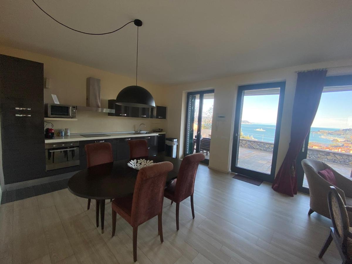 Miramare Apartments&Suites La Spezia Bagian luar foto
