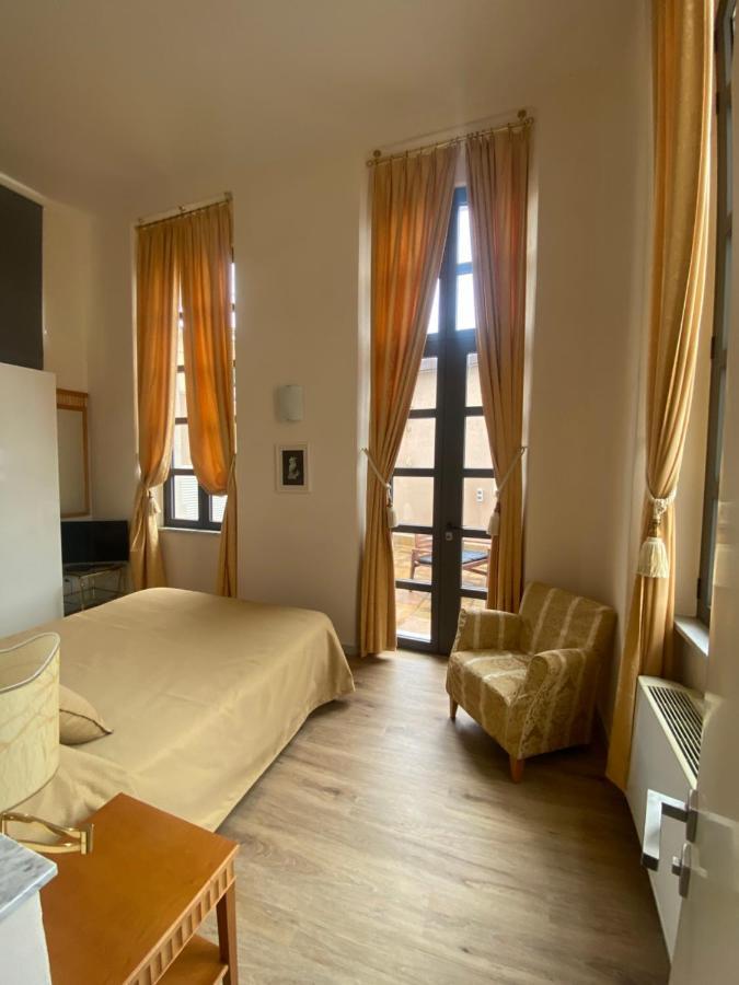 Miramare Apartments&Suites La Spezia Bagian luar foto