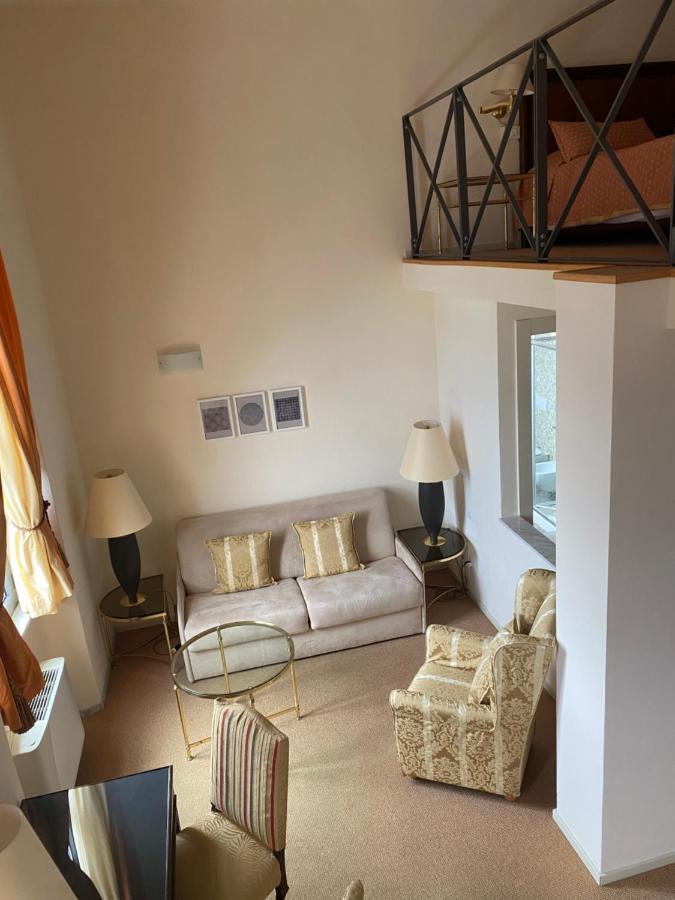 Miramare Apartments&Suites La Spezia Bagian luar foto