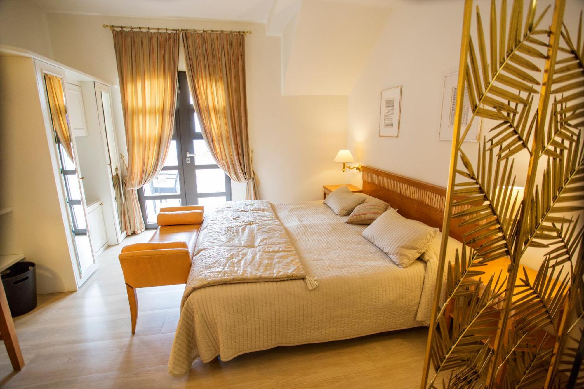 Miramare Apartments&Suites La Spezia Bagian luar foto