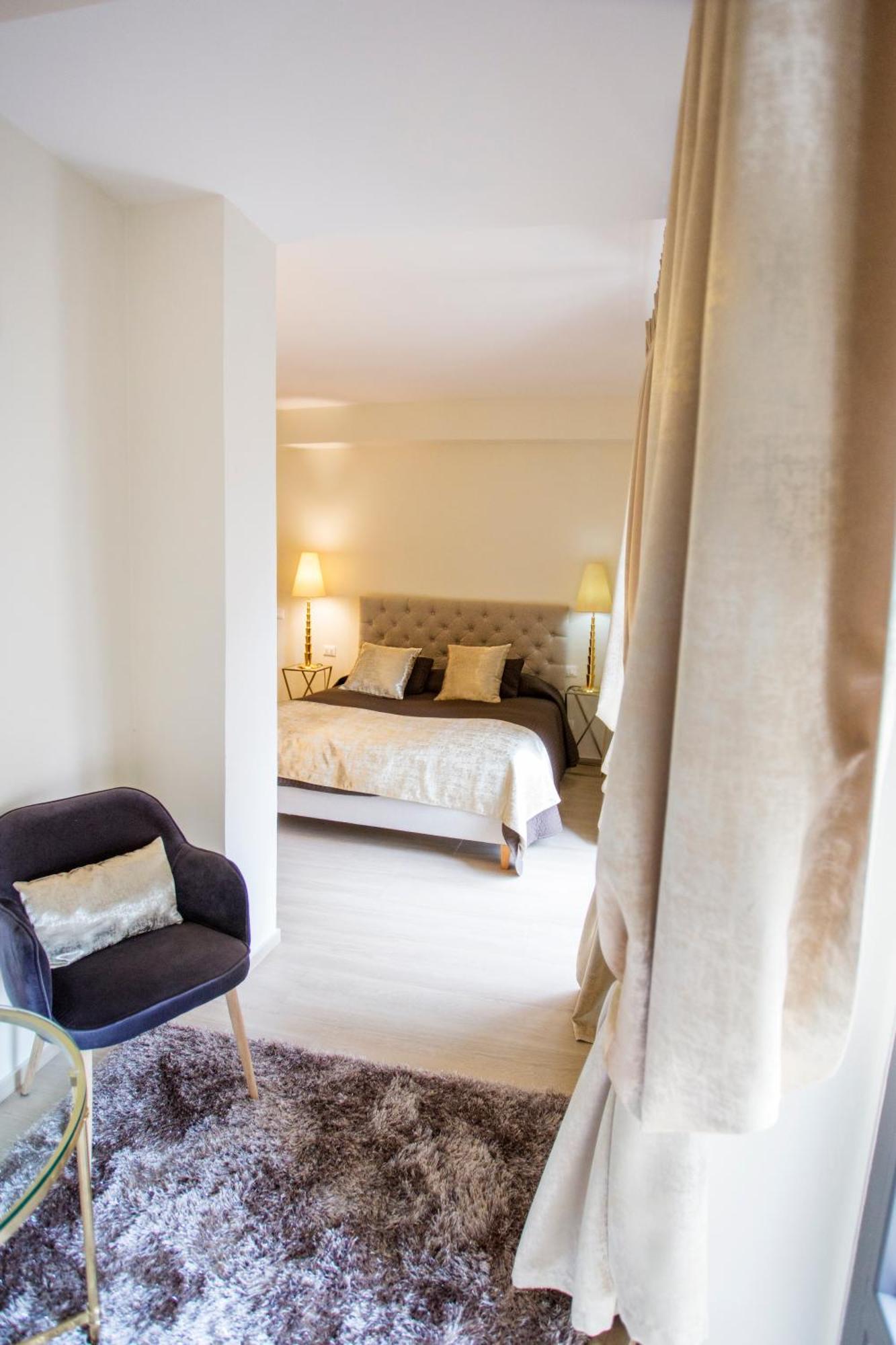 Miramare Apartments&Suites La Spezia Ruang foto
