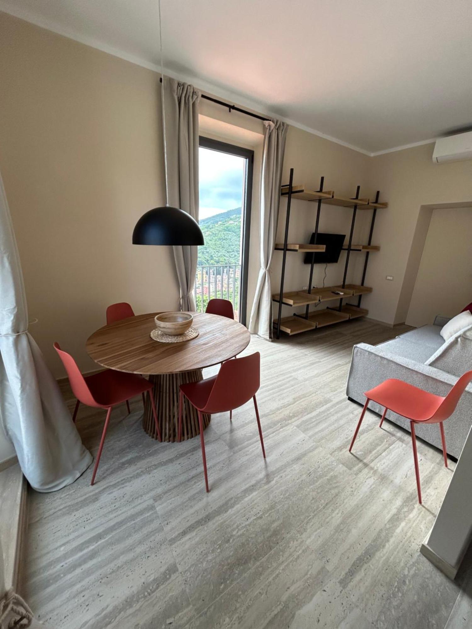 Miramare Apartments&Suites La Spezia Ruang foto
